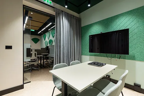 Коммерческое помещение в Будве, 400 м²