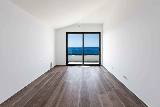 Exclusive Seafront Villa — photo 19