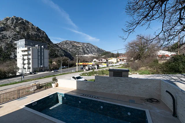 Studio in the new Torre a Cona building in Sutomore — photo 6