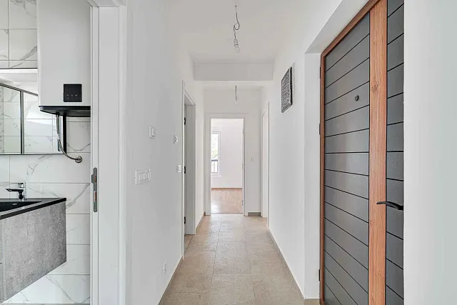 Apartments in a new modern building in Igalo. — photo 11