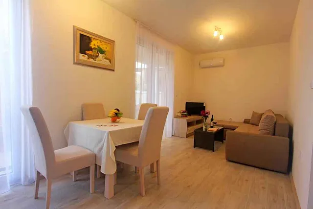 Apartment in Przno — photo 4