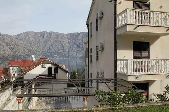 # 6802 house near the sea, Stoliv, Miloš Pruginic — photo 7
