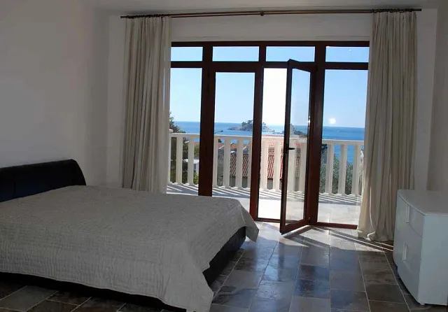 Luxurious villa in Petrovac — photo 8