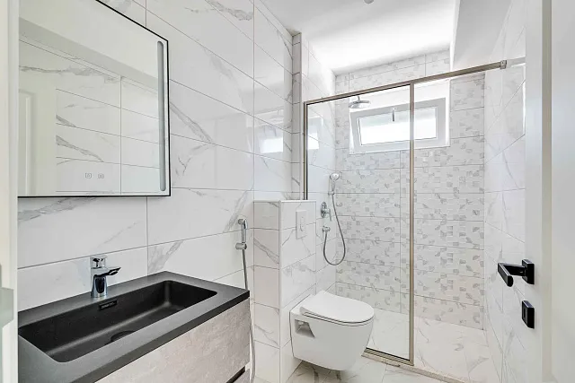 Apartments in a new modern building in Igalo. — photo 14