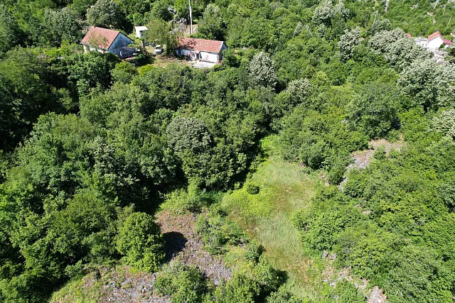 ATTRACTIVE LAND FOR SALE IN CETINJE – 1,000 m² BY THE ROAD — photo 11