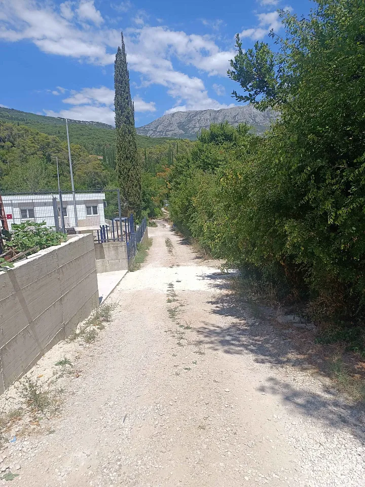 Plot for sale in Sutorina