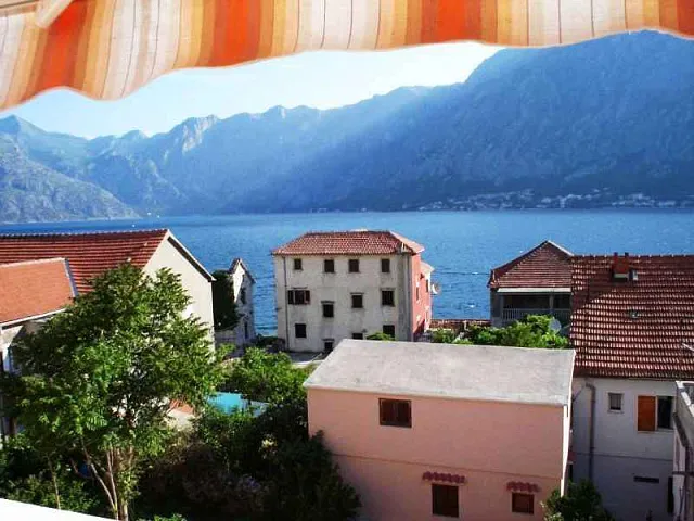 Cosy apartments in beautiful and calm region called Prcanj — photo 9
