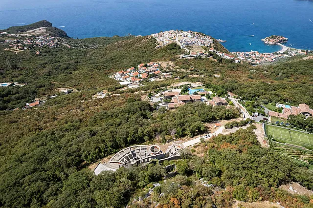 7,715 m² Land with Structures and Unfinished Construction near Sveti Stefan — photo 33