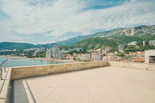 Two-story penthouse for sale in Rafailovici — photo 2