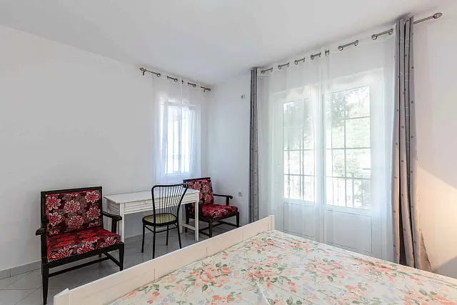 Apartment for sale overlooking the island of Sveti Stefan — photo 7