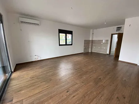 Apartments in a new building with a view of the sea in Dobri Vode in Bar — photo 2