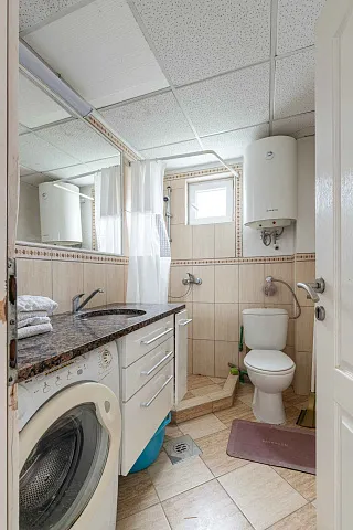 72 m² apartment in the center of Budva — photo 10