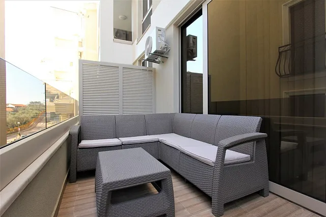 A cosy apartment in Rafailovici — photo 7