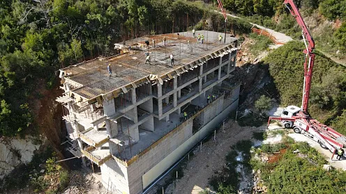 Apartments under construction in an attractive location in Budva