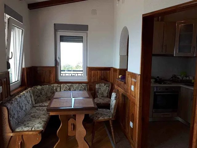 House with three apartments in Zagrađe, Sutomore — 450 m² — photo 9