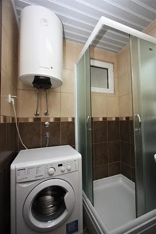 Walk to Beach Rental Studio Apartment In Budva — photo 6