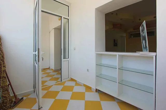 Apartment in Sveti Stefan with one bedroom — photo 4