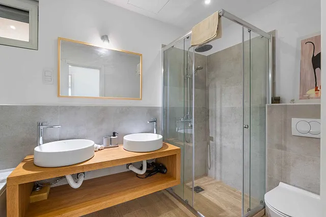 For Sale: Spacious Three-Bedroom Apartment with Sea View and a 40 m² Terrace — photo 24