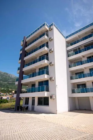 Two-bedroom apartment in an attractive location in Bar — photo 7