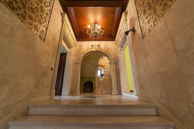 A furnished four-storey villa in Prcanj — photo 12