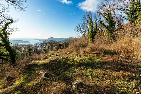 2170 m² Grundstück in Kuljače