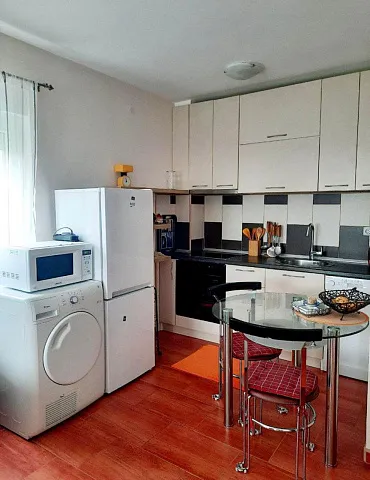 Studio 29m in Tivat