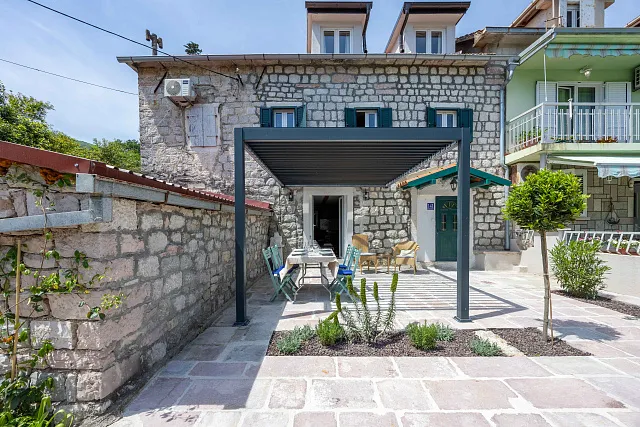 Fully Renovated Stone House with 3 Bedrooms and Spacious Terrace, Đurići — photo 33