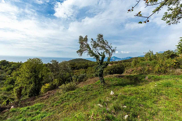 Plot for sale in Reževići, 975 m² — photo 7
