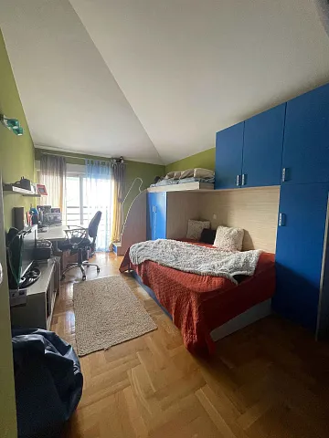 Three-Bedroom Apartment in Budva with Sea View — photo 4