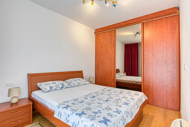 Modern, Comfortable, and Fully Equipped One-Bedroom Apartment Near the Beach — photo 4
