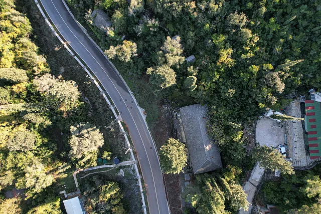 Plots in Bigovo — photo 20