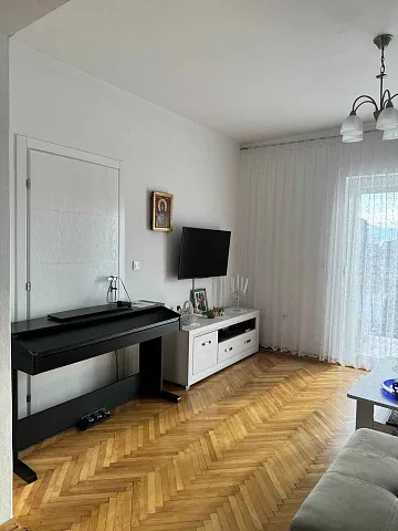 stanovi sutorina — photo 13