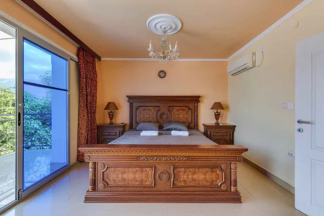 Spacious house with sea views in the picturesque area of ​​Djurashevichi — photo 23