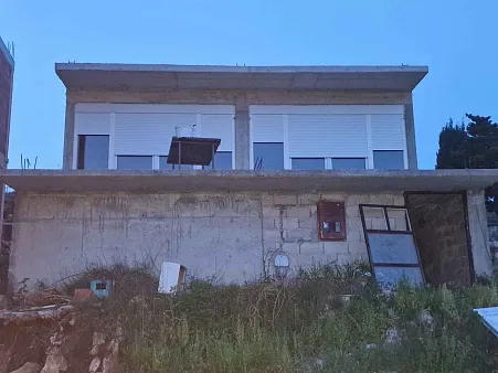 Unfinished house in the picturesque place of Krimovica — photo 3