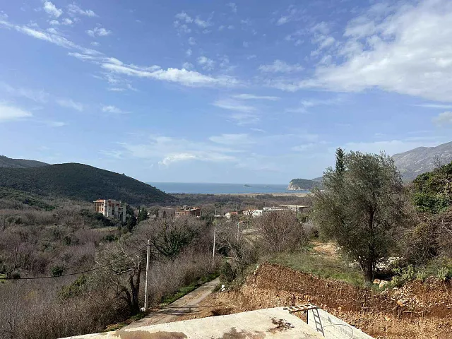 New villa with panoramic sea view in Buljarica — photo 12