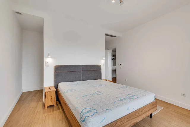 LUXURY THREE-BEDROOM APARTMENT WITH BREATHTAKING SEA VIEWS — photo 10