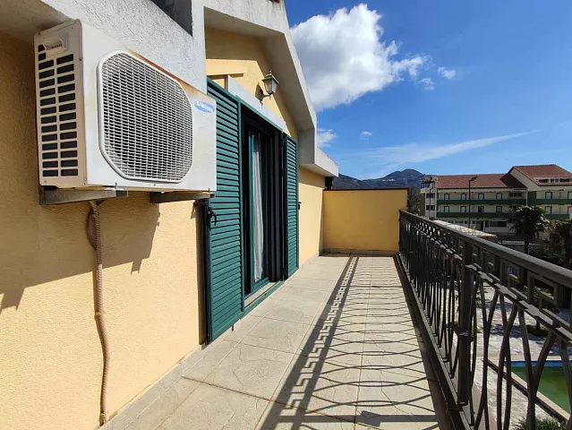 Townhouse with Pool View in Kotor, Lastva — 107 m² + Terraces — photo 5