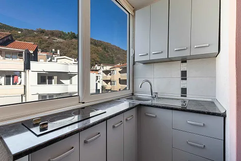 Studio near the sea in Becici — photo 3