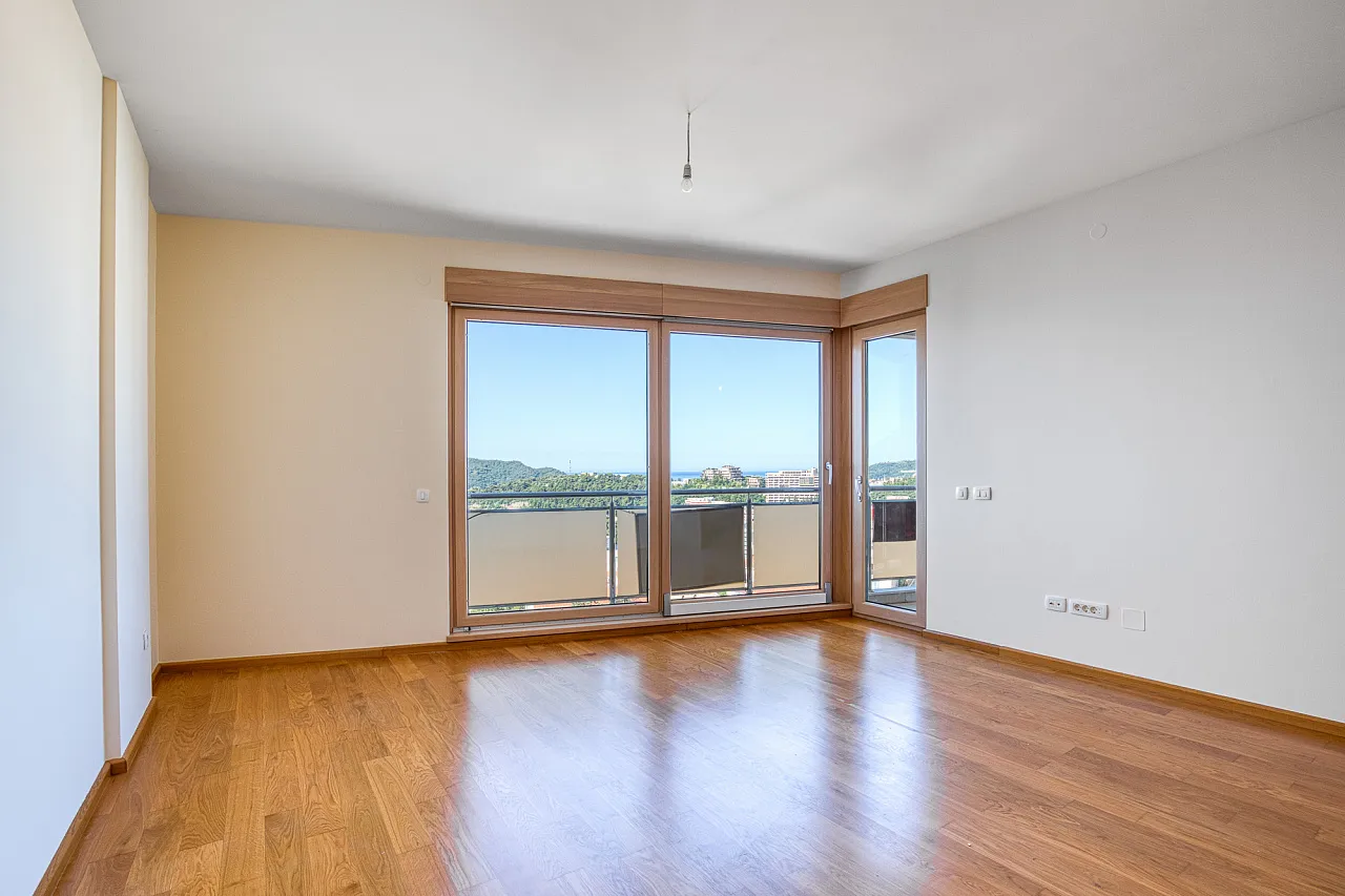 Becici 67 m² Apartment with Sea View, 2 Bedrooms and Terrace