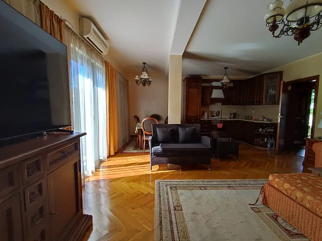 Townhouse with Pool View in Kotor, Lastva — 107 m² + Terraces — photo 10