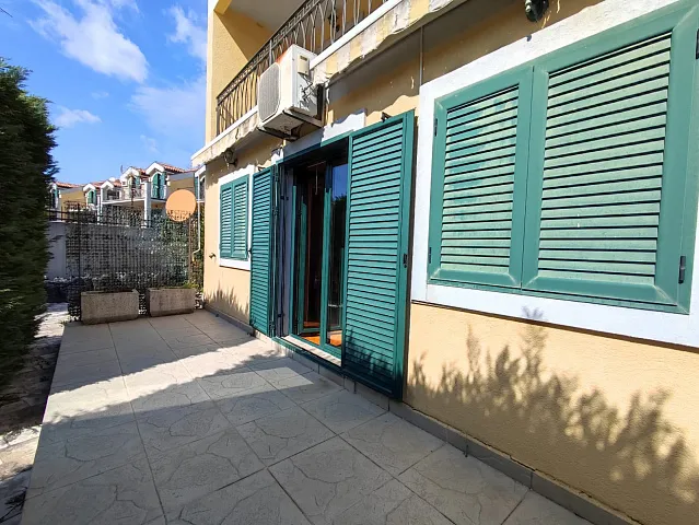 Townhouse with Pool View in Kotor, Lastva — 107 m² + Terraces — photo 11