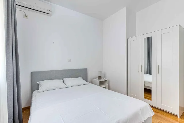  A seaview apartment in Becici — photo 15