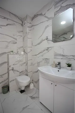 Wohnung in Rafailovici — photo 11