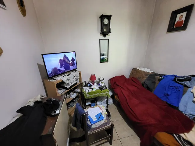 House in a quiet location with a huge plot — photo 4