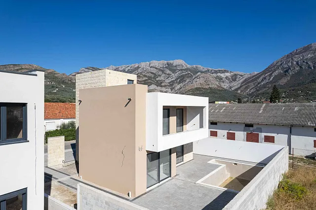 Modern House in Bar with Terrace and 3 Bedrooms — photo 12