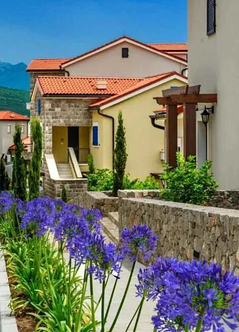 Luxurious apartments in Lustica — photo 20