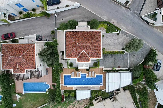 Exclusive Villa in Blizikuće, near Sveti Stefan — photo 46