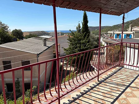 House with Sea and Mountain Views in Sutomore — 110 m², 150 m² Plot — photo 2