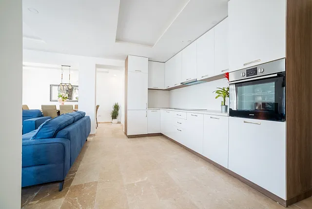 Villa with pool in Ivanovici in Budva — photo 7