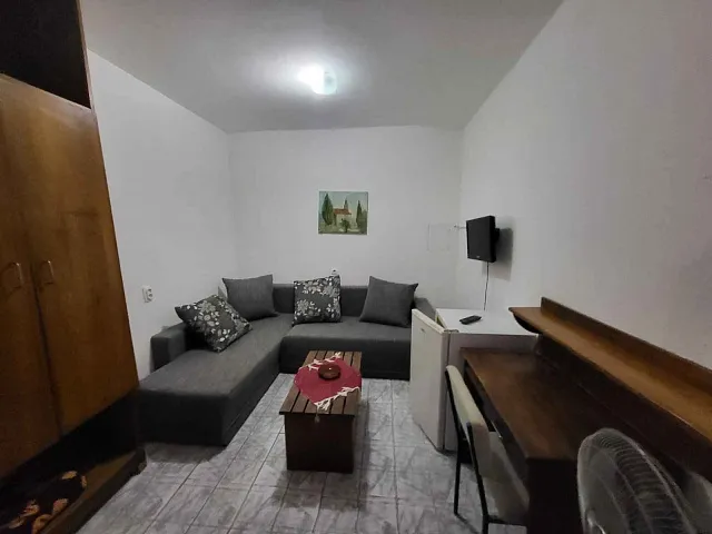 Hotel with 16 apartments in Buljarica — photo 9